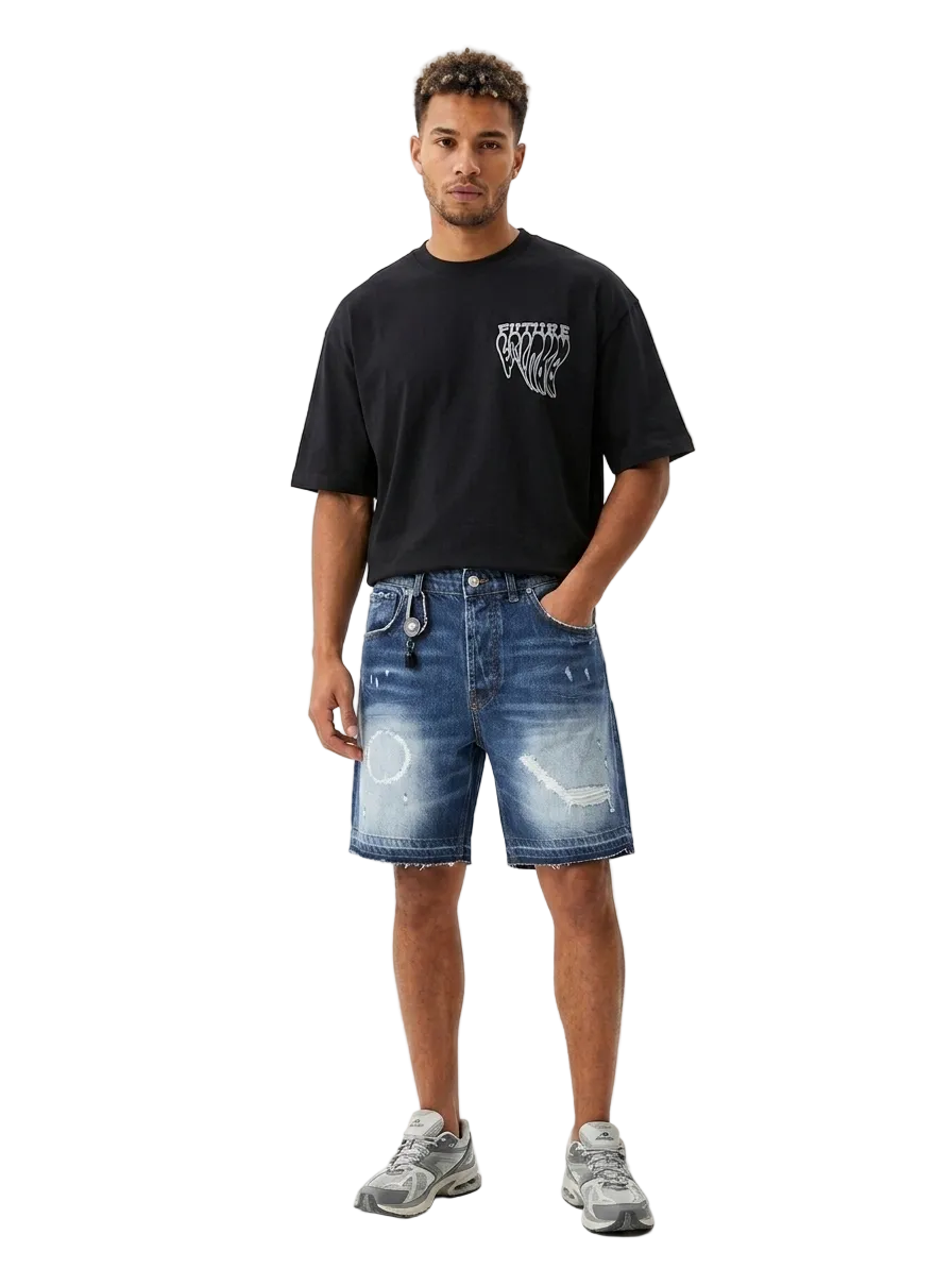T-shirt oversize del brand White Over