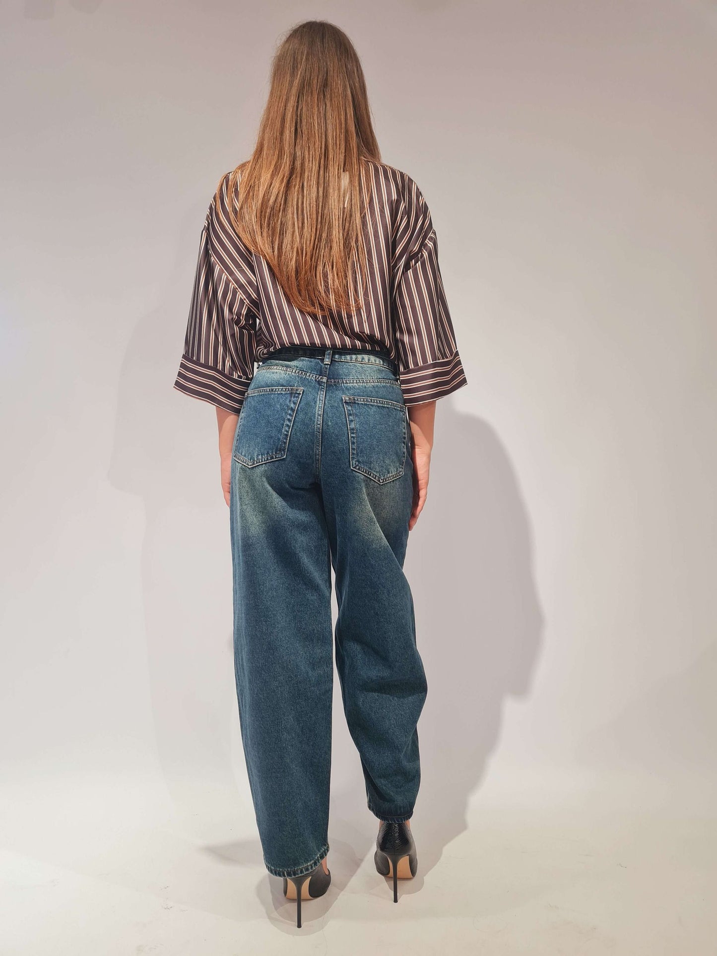 JEANS NNESCO