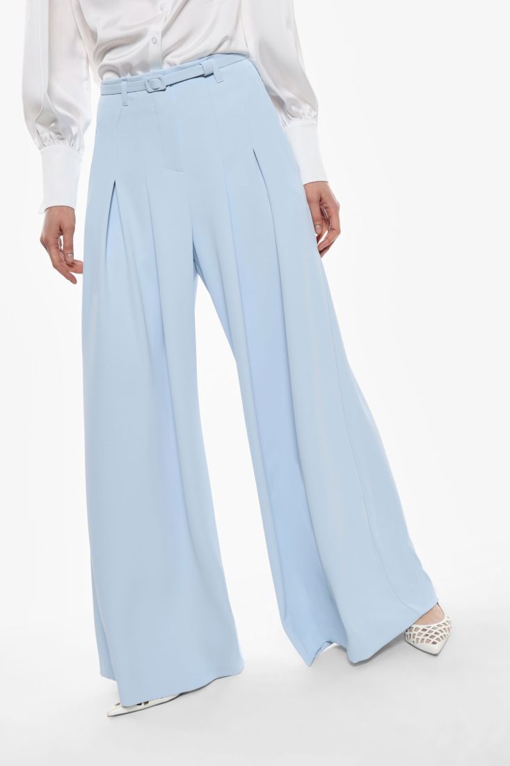 Pantaloni ampi con vita alta e pinces