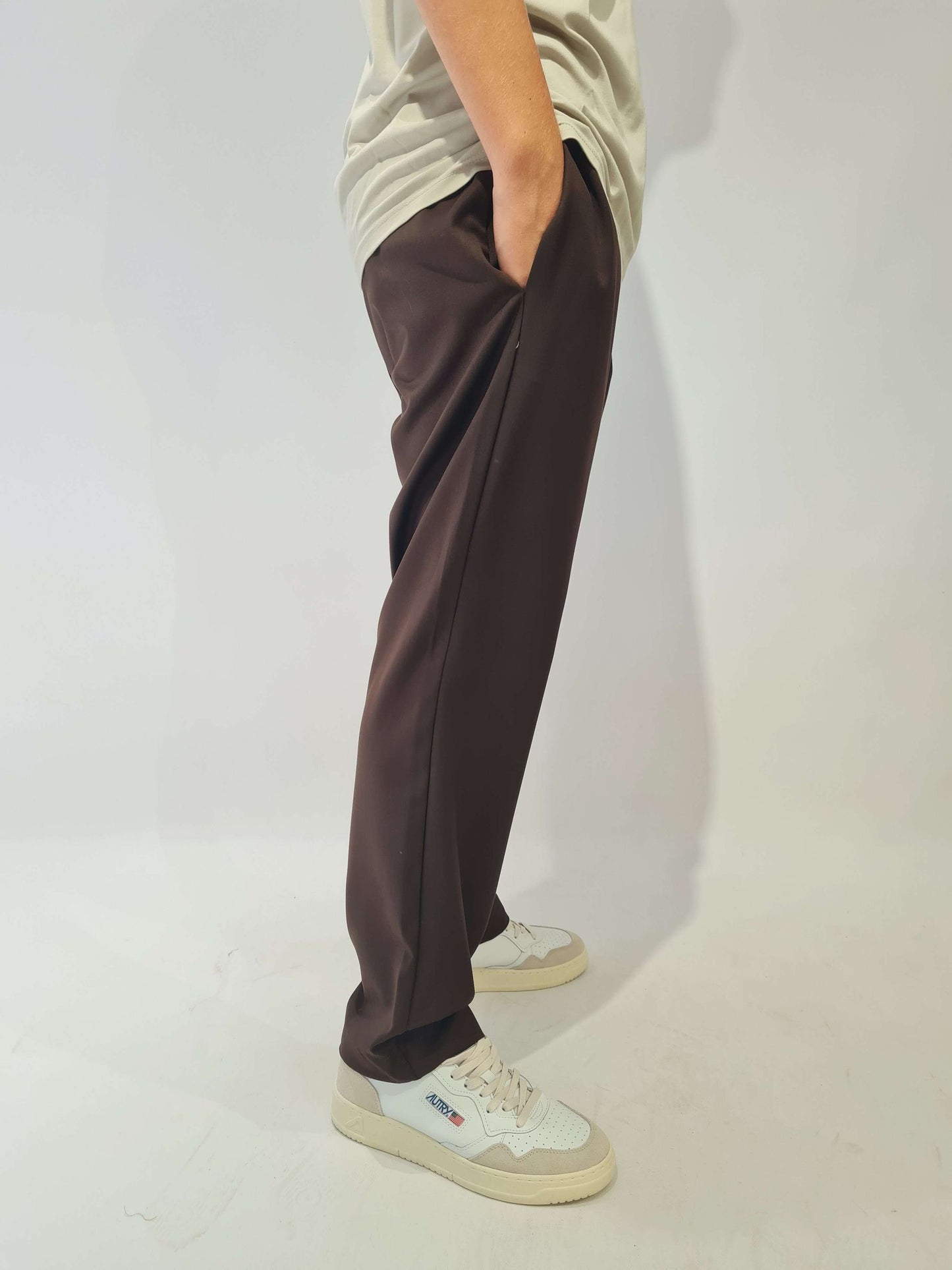 PANTALONE CON ELASTICO VESTIBILITA LARGA