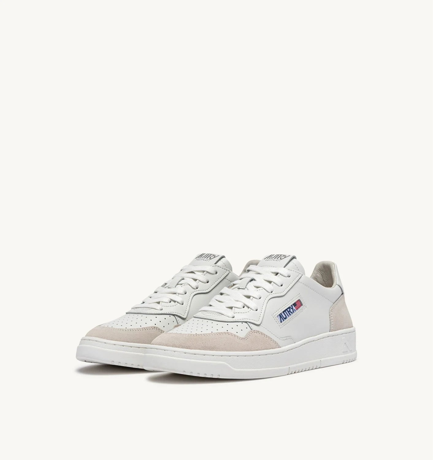 AUTRY SNEAKERS MEDALIST LOW IN SUEDE E PELLE BIANCA