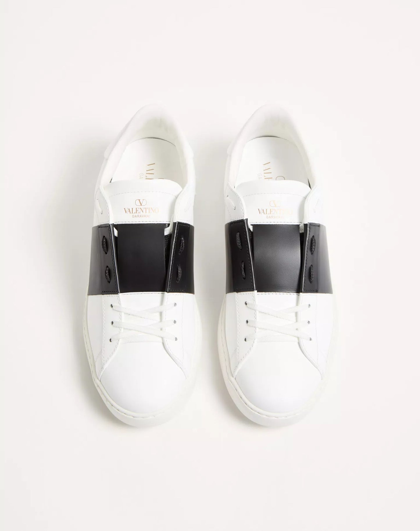 Sneaker Valentino Garavani Open in vitello bianco.