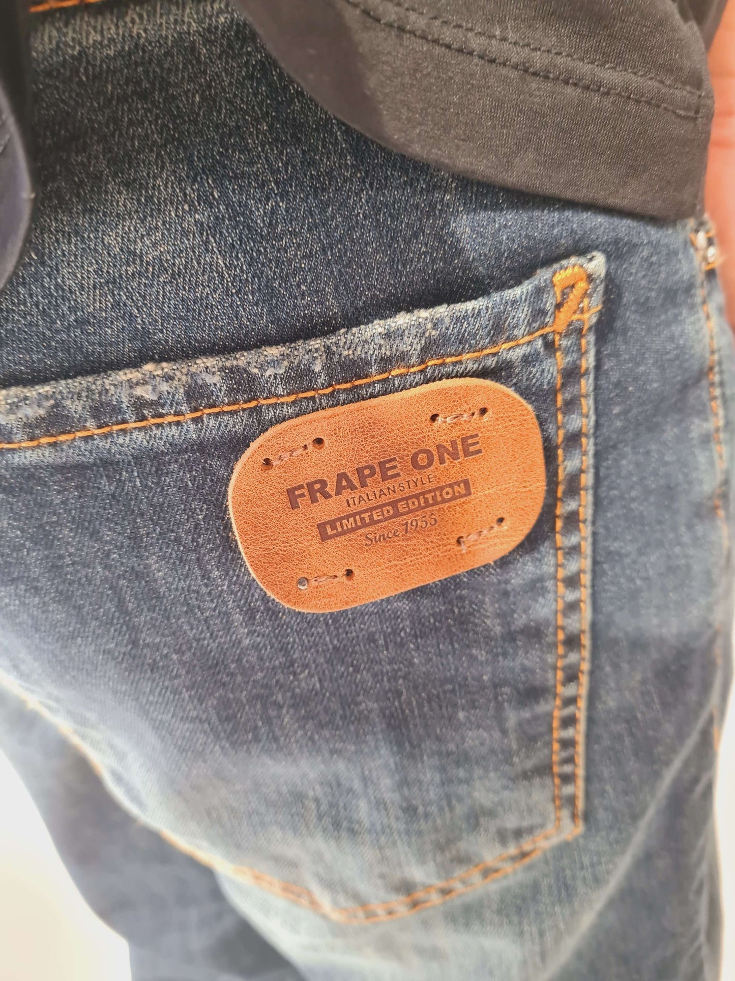 JEANS FRAPE ONE