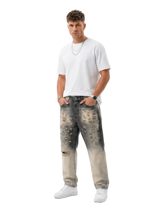 Jeans oversize del brand Innesco