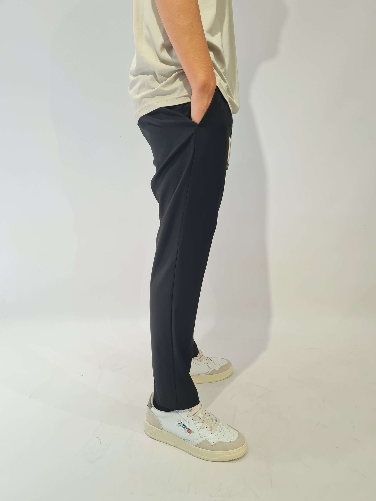PANTALONE PRIME POLY CON MEZZO ELASTICO E LACCETTI