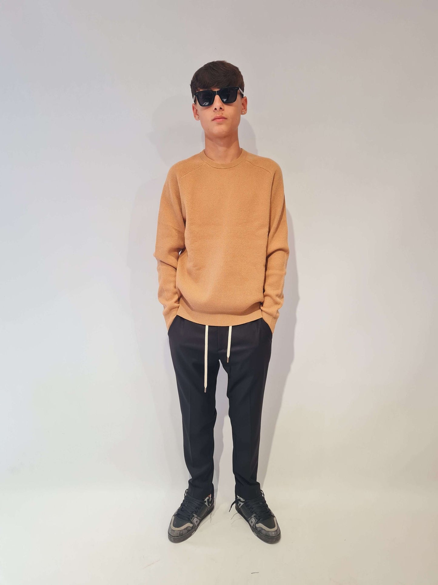 CLAQ MAGLIONE