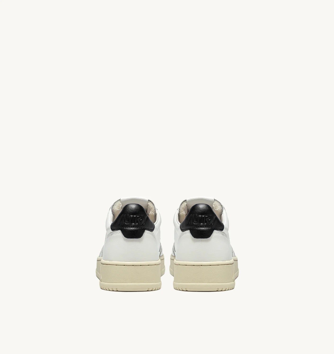 AUTRY SNEAKERS MEDALIST LOW IN PELLE BIANCA E NERA