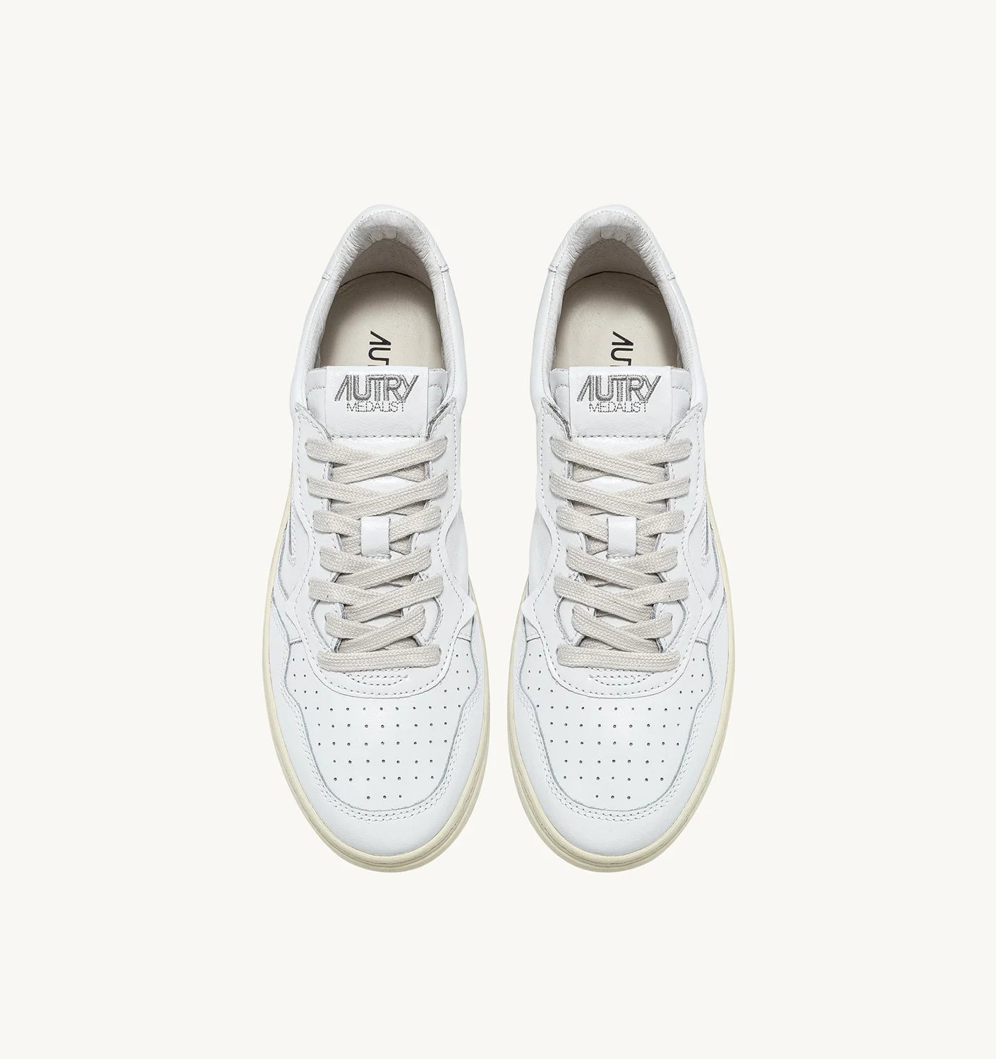 AUTRY SNEAKERS MEDALIST LOW IN PELLE BIANCA