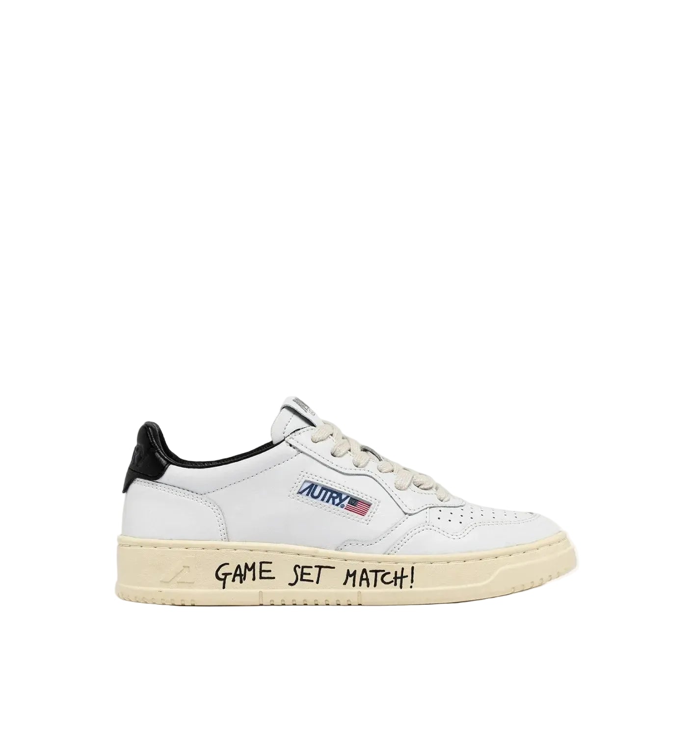 AUTRY SNEAKERS MEDALIST LOW IN PELLE BIANCA E NERA CON LETTERING
