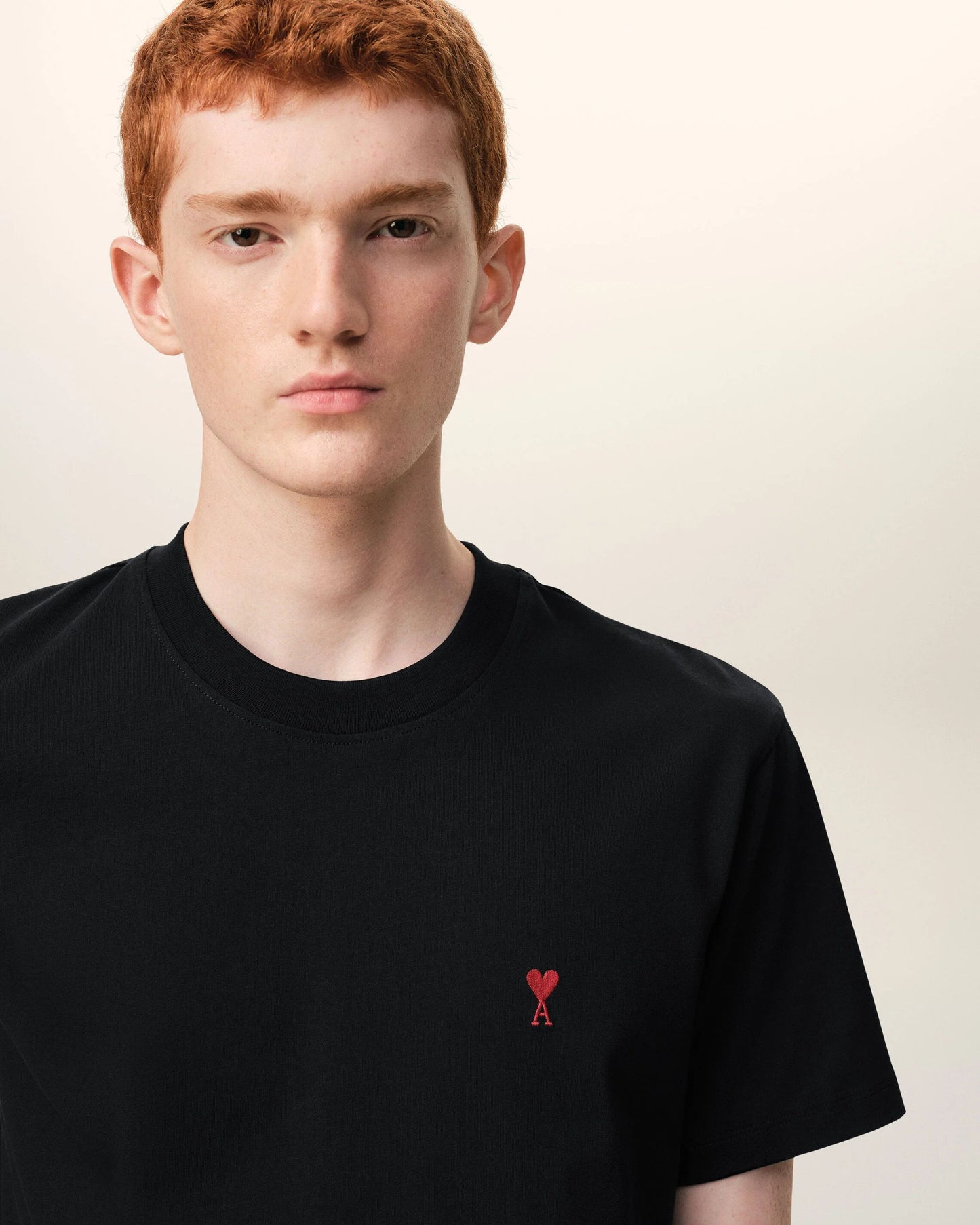 T-shirt Ami de Cœur in cotone biologico nero