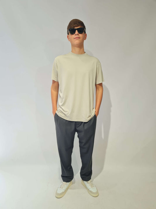 PANTALONE CON ELASTICO VESTIBILITA LARGA