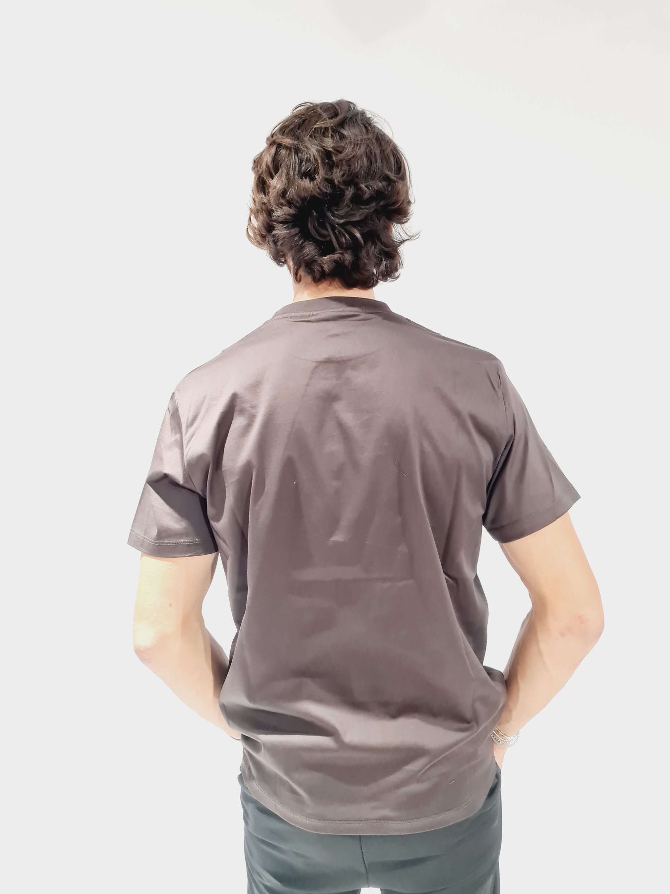 T-SHIRT YUU IN FILO DI SCOZIA