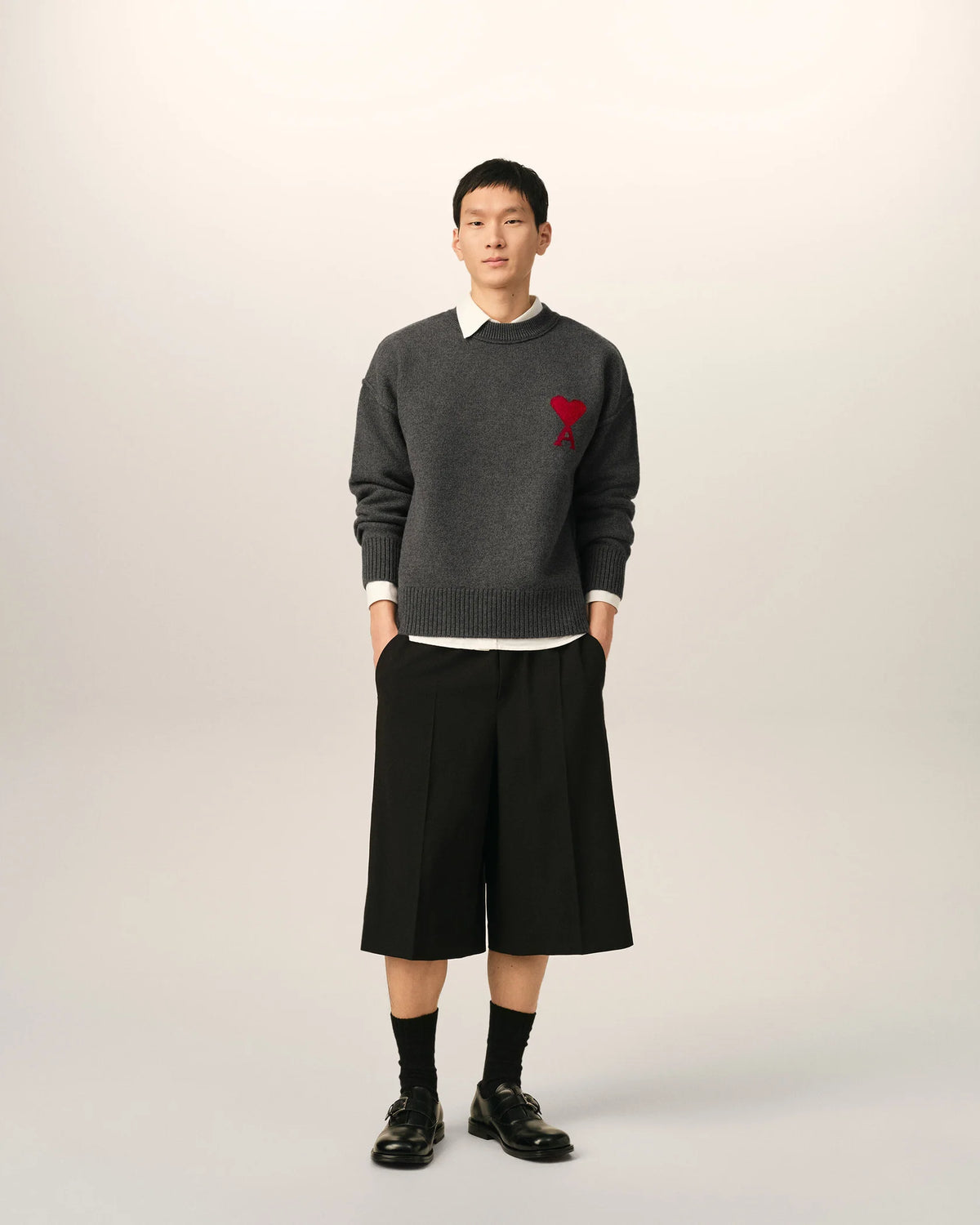Maglione girocollo Ami de Cœur in lana grigia