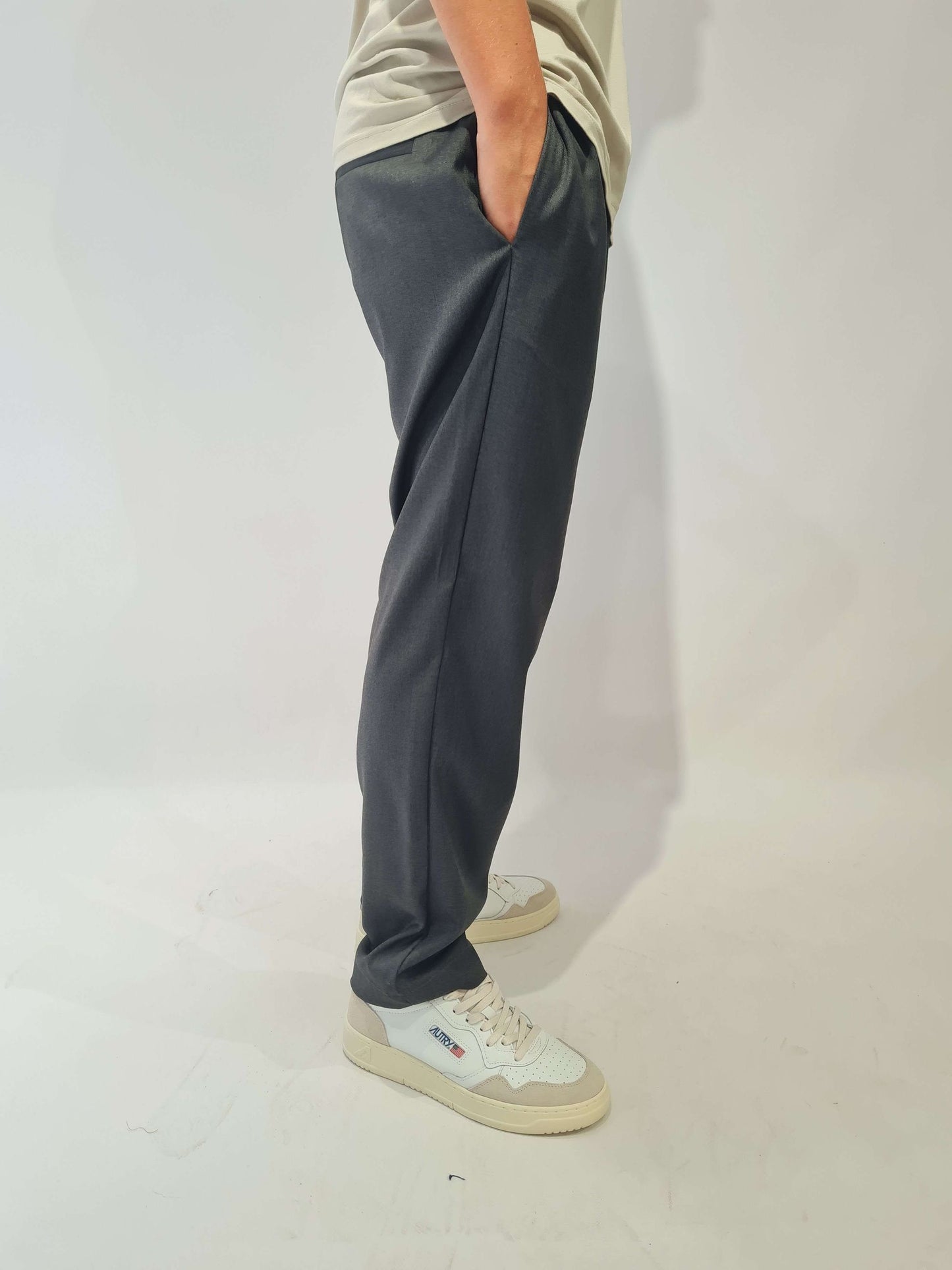 PANTALONE CON ELASTICO VESTIBILITA LARGA
