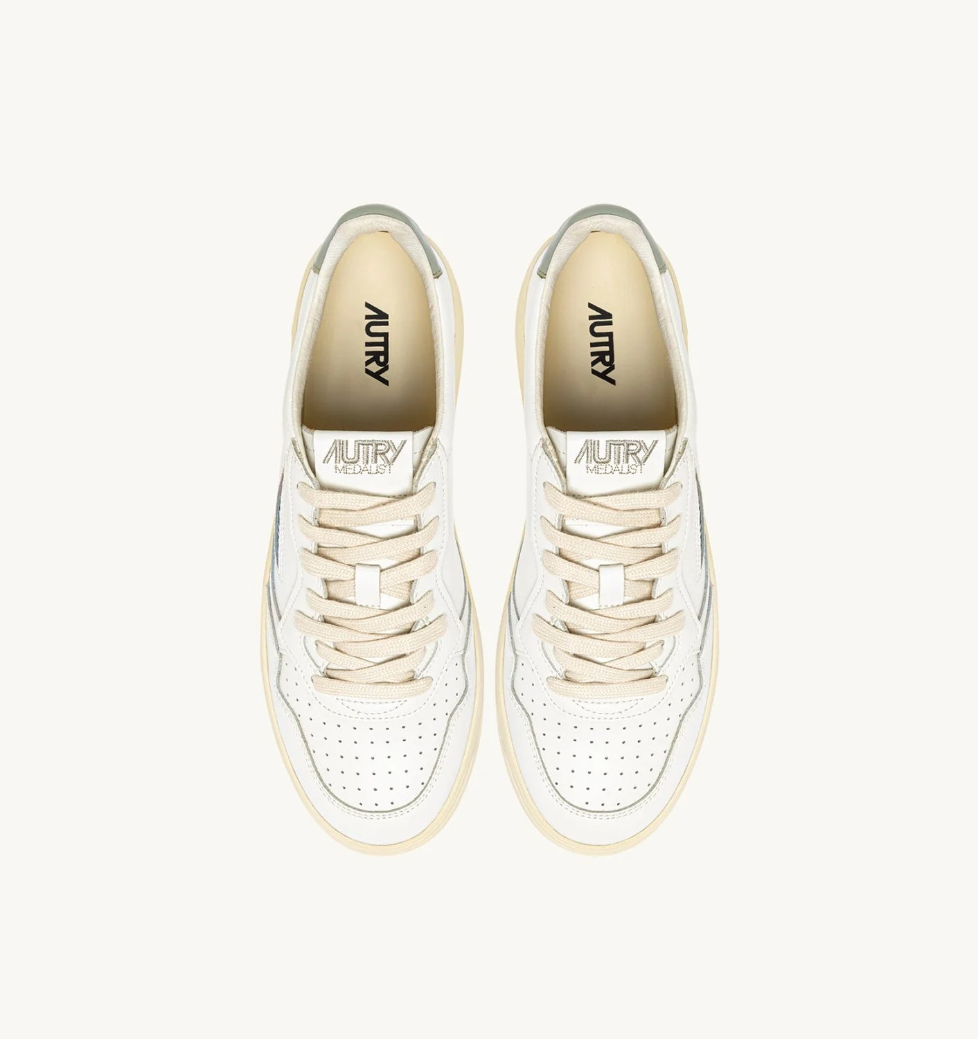 AUTRY SNEAKERS MEDALIST LOW IN PELLE BIANCA E SEA GREEN