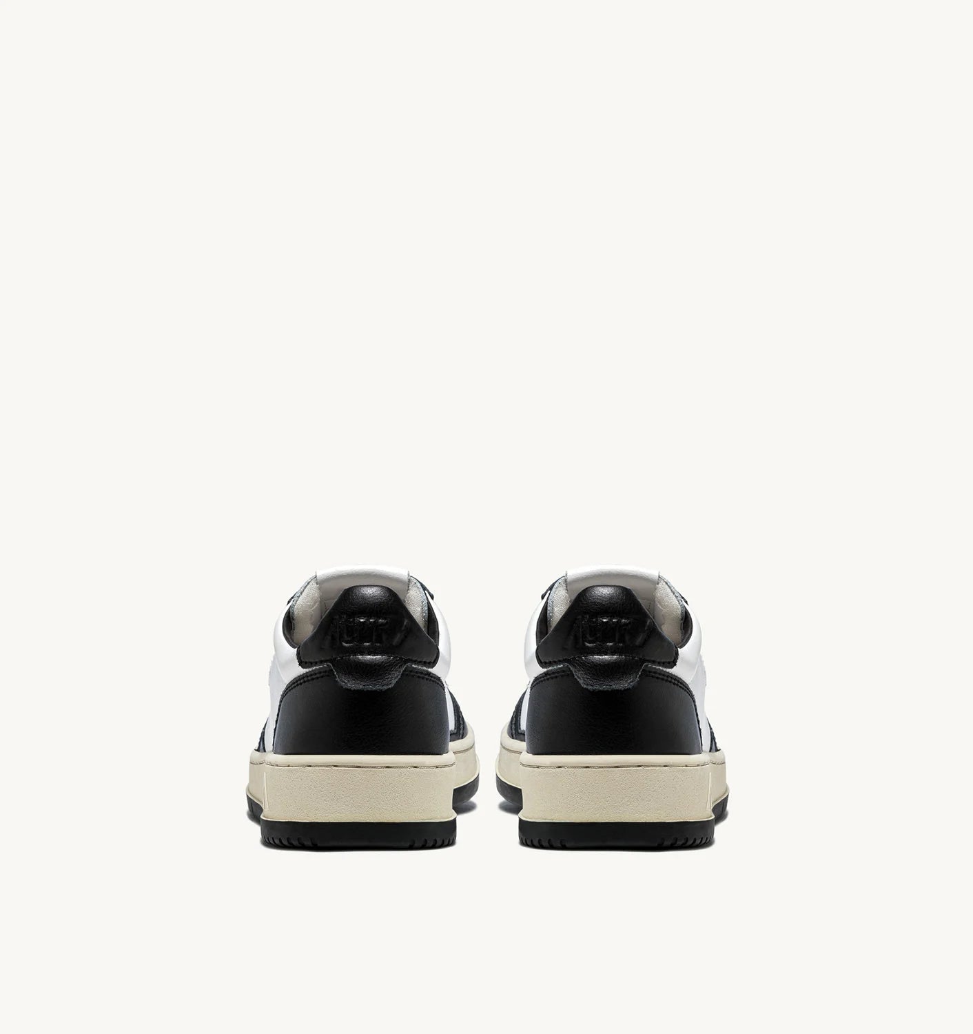 AUTRY SNEAKERS MEDALIST LOW BICOLOR IN PELLE BIANCA E NERA